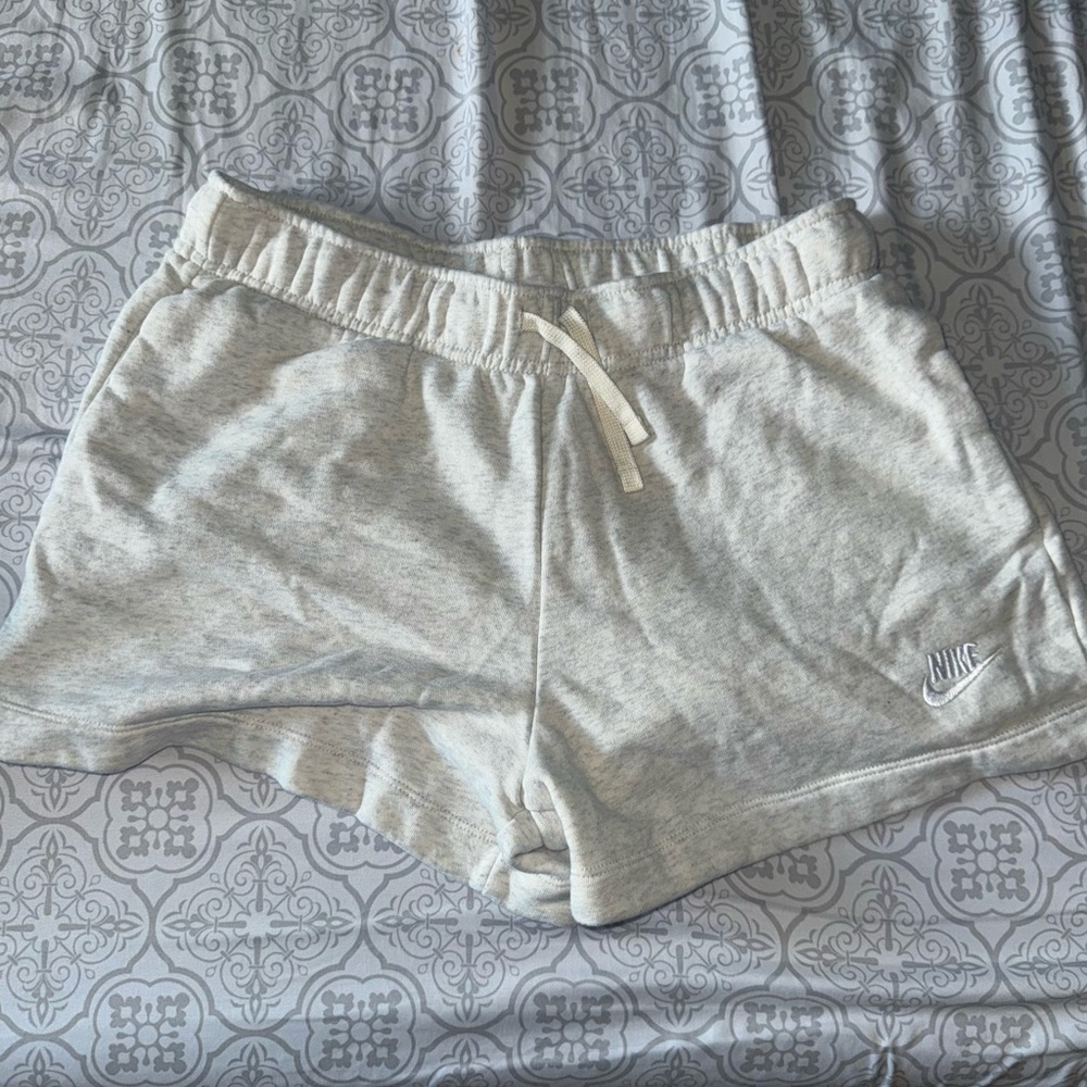 Nike Women's Light Gray Athletic Shorts